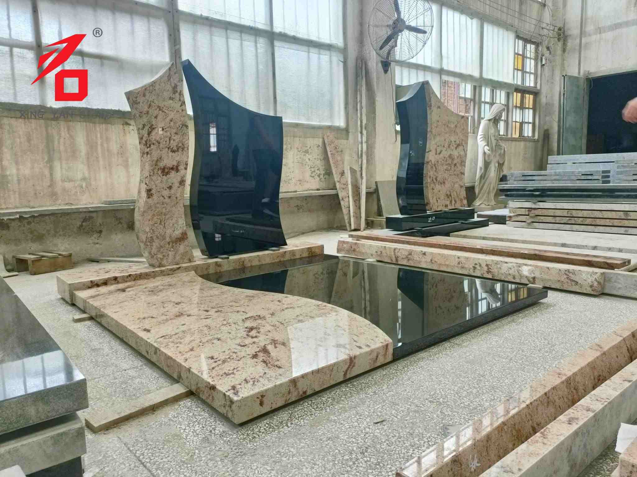 Australsk kunstnerisk skulpturel gravsten