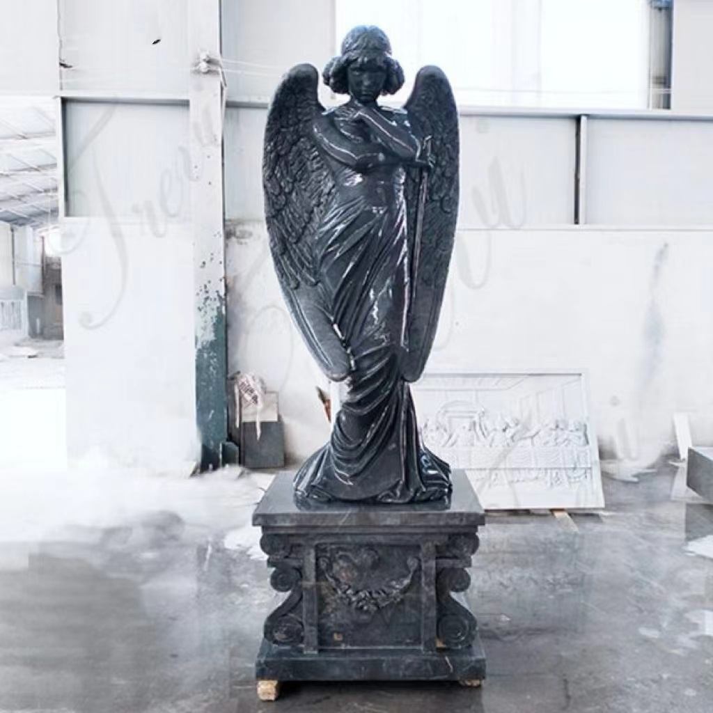 Europæisk sort marmor Angel Statue - Kunstnerisk stenskulptur mindesmærke